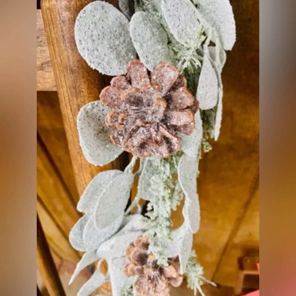 *Silver Dollar Shine Garland
